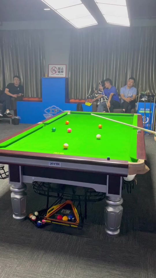 在这片充满 在这片充满